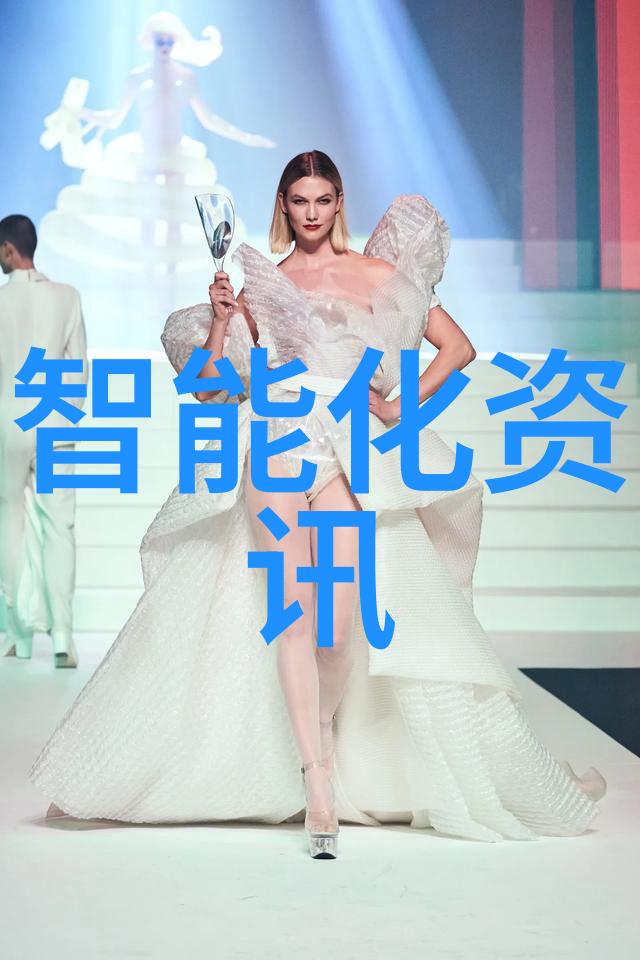 铁艺护栏价格多少钱一米我这刚打算装修家里的院子问了几家工友他们都说现在的铁艺护栏市场价是200到30