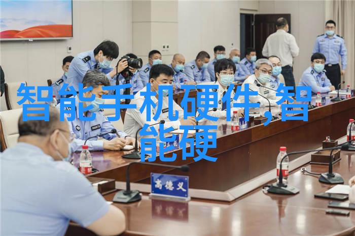 闪电炼金中集飞秒智能焊接机人的舞动